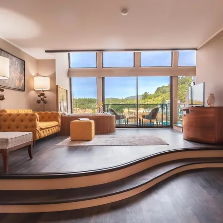 Hotell Orka Cove Penthouse & Adults Only 4*