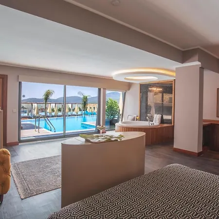 Orka Cove Penthouse & Adults Only 4* Fethiye