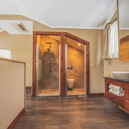 Orka Cove Penthouse & Adults Only Hotell