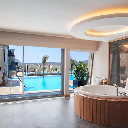 Orka Cove Penthouse & Adults Only 4* Fethiye