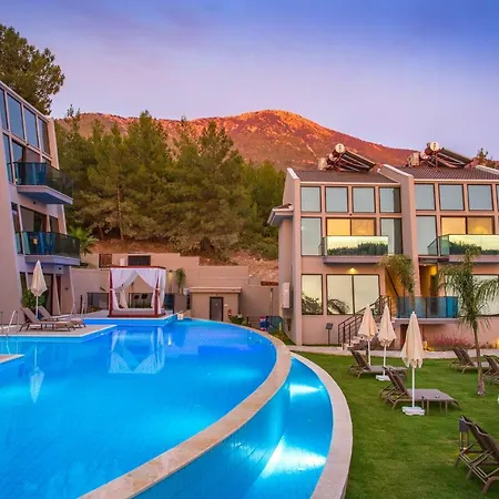 Orka Cove Penthouse & Adults Only 4* Fethiye