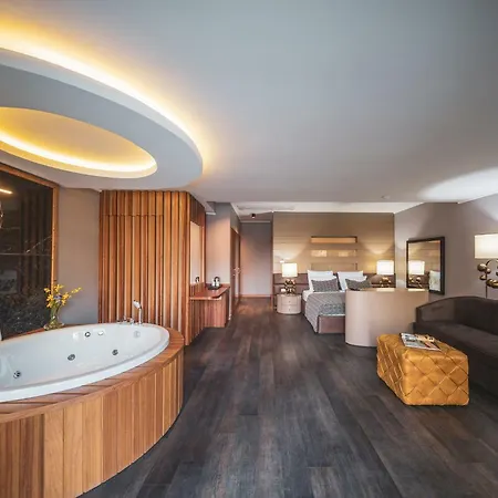 Orka Cove Penthouse & Adults Only Hotel 4*
