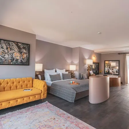 Hotell Orka Cove Penthouse & Adults Only