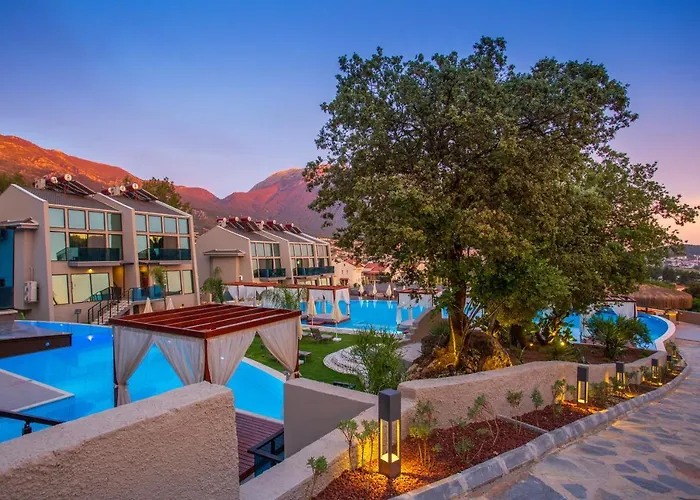Orka Cove Penthouse & Adults Only 4* フェティエ