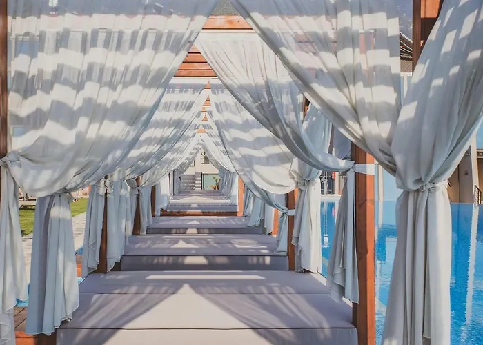 Orka Cove Penthouse & Adults Only ホテル 4*
